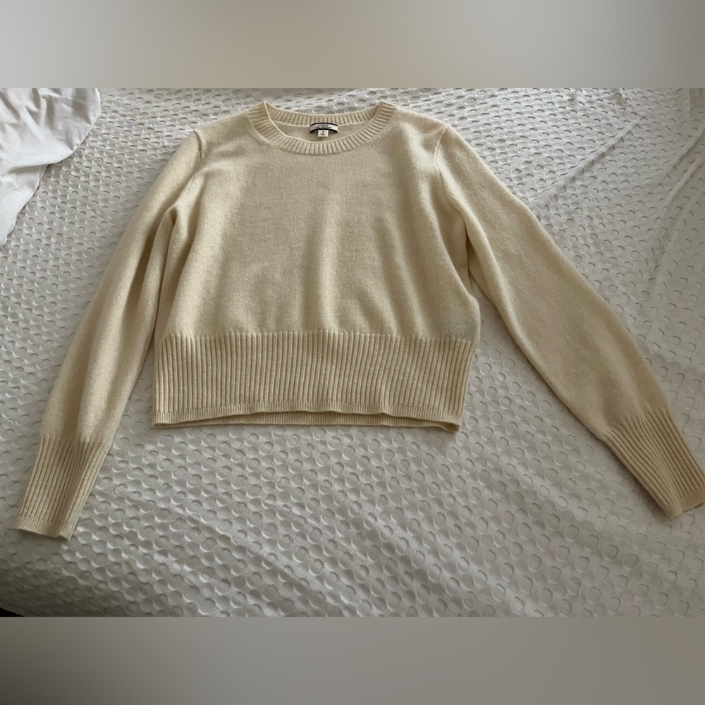 J crew 100% cashmere  cropped sweater